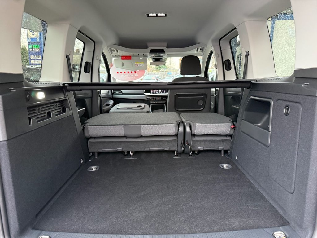 Used Ford Tourneo Connect 2025 for sale - 77704038: Photo 42