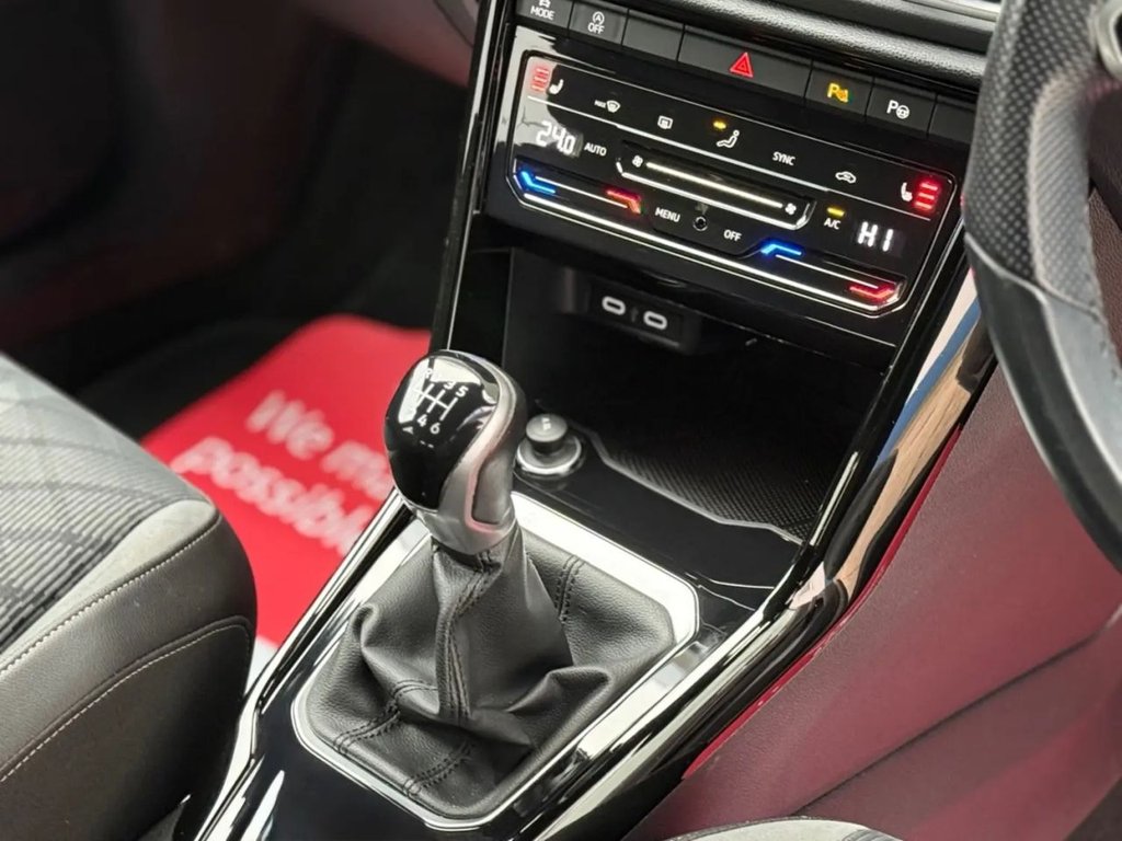 Used Volkswagen T-Roc 2022 for sale - 77179485: Photo 23