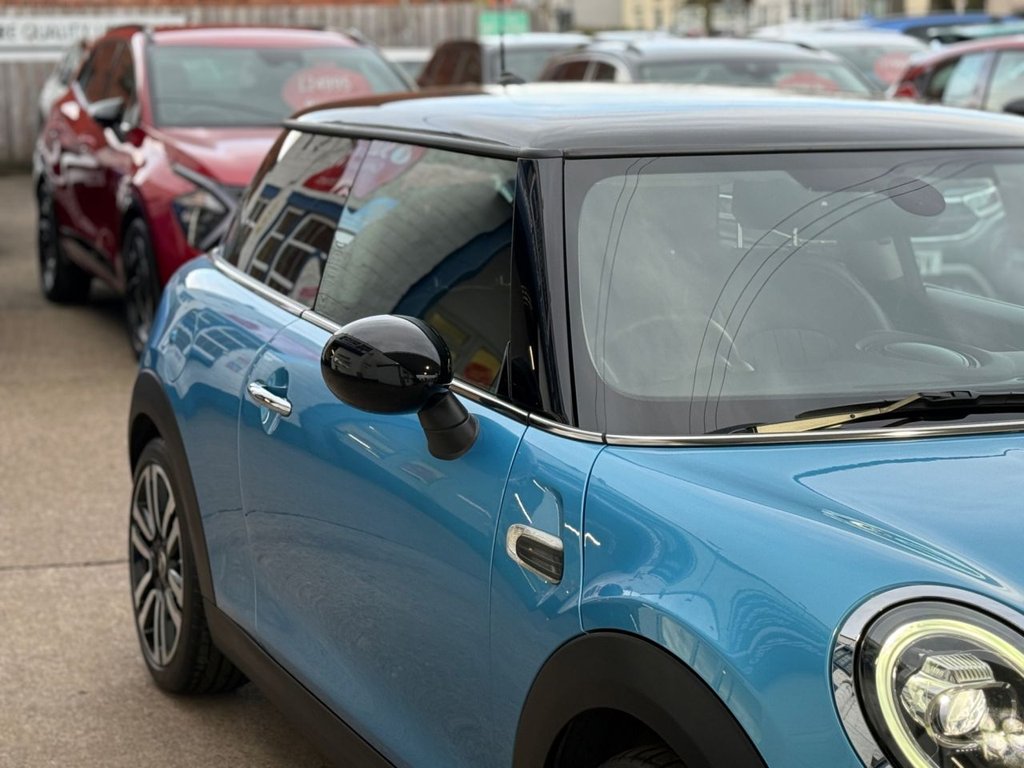Used MINI Hatch 2019 for sale - 77693579: Photo 11