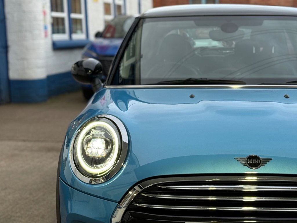 Used MINI Hatch 2019 for sale - 77693579: Photo 17