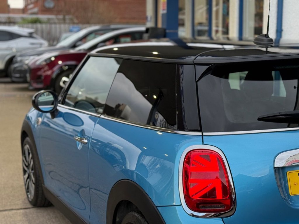 Used MINI Hatch 2019 for sale - 77693579: Photo 27