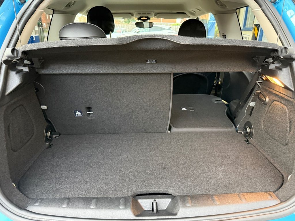 Used MINI Hatch 2019 for sale - 77693579: Photo 42