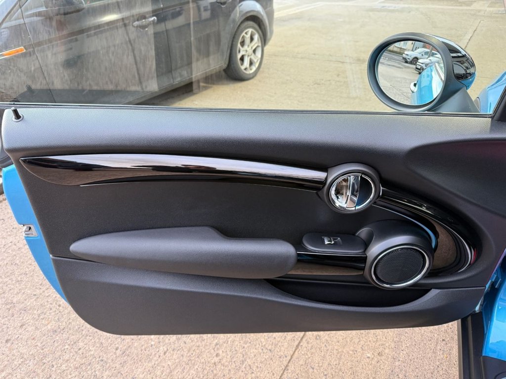 Used MINI Hatch 2019 for sale - 77693579: Photo 48