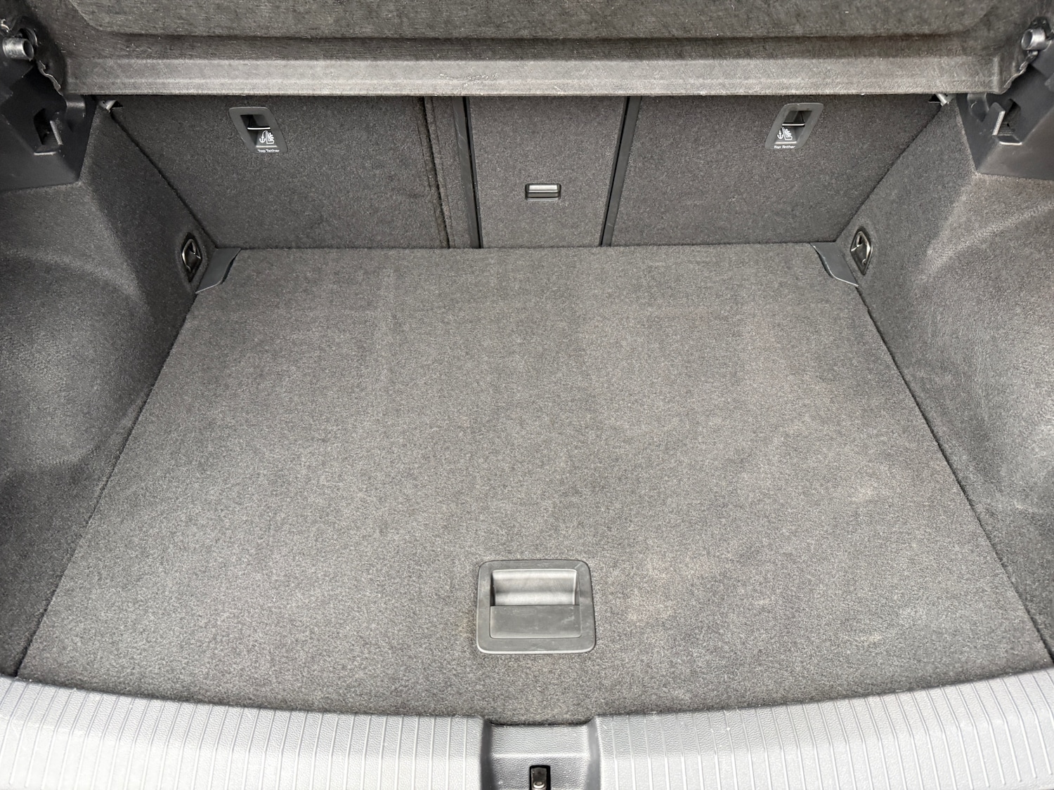 Used Volkswagen T-Roc 2022 for sale - 77001255: Photo 36