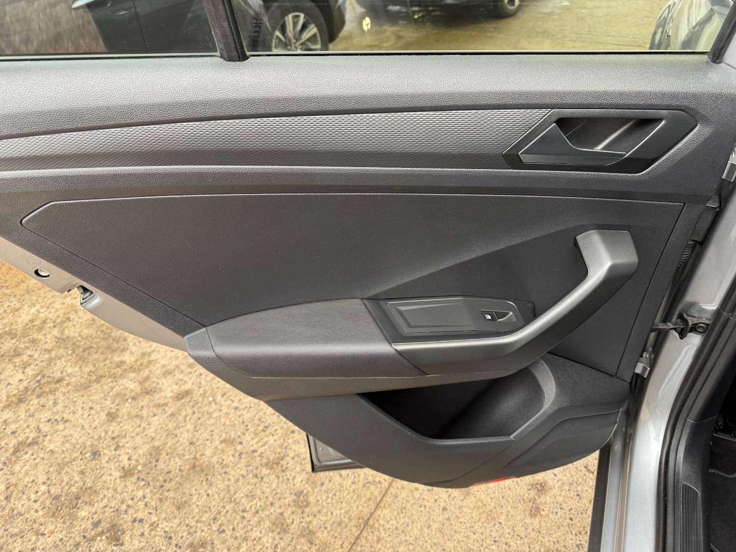 Used Volkswagen T-Roc 2022 for sale - 77001255: Photo 46