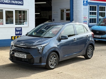 2025 (25) - 1.0 2 5dr, UNDER 200 MILES, MARCH 2032 KIA WARRANTY, ONE PREV OWNER,