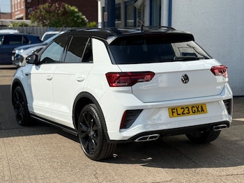 Used Volkswagen T-Roc 2023 for sale - 78578153: Photo