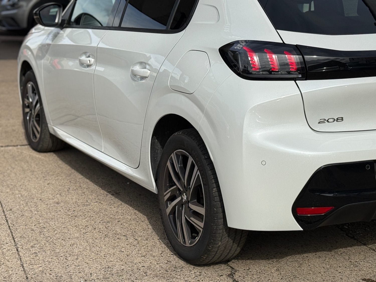 Used Peugeot 208 2022 for sale - 75726426: Photo 27