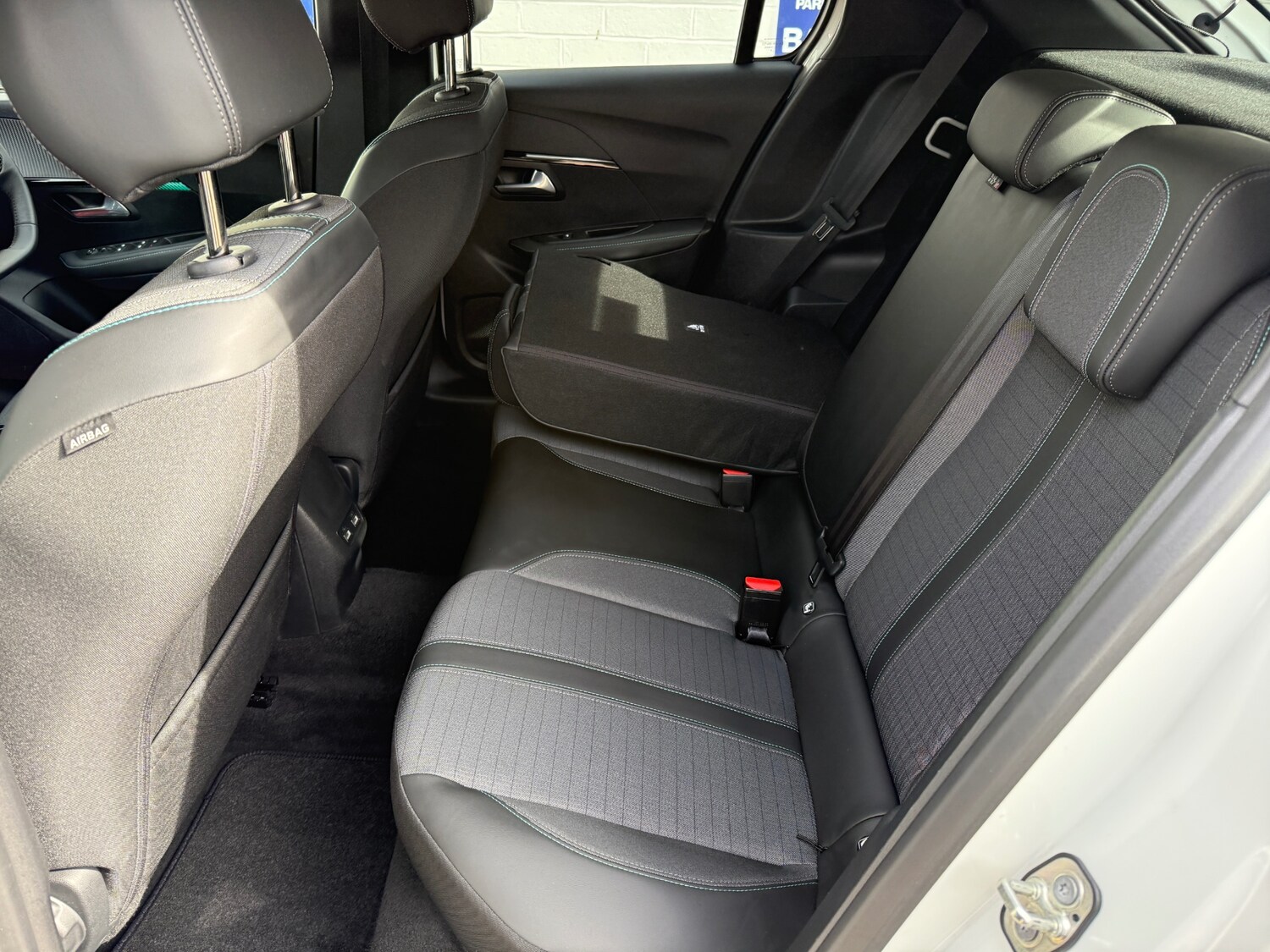 Used Peugeot 208 2022 for sale - 75726426: Photo 45