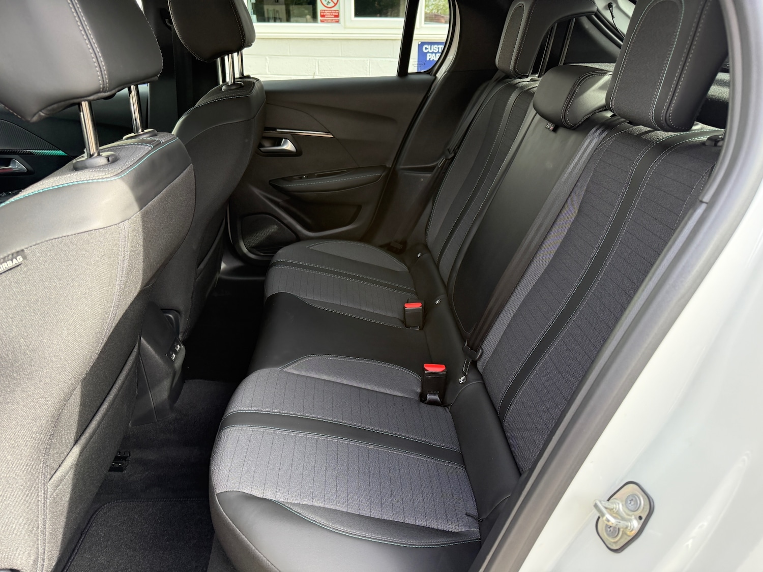 Used Peugeot 208 2022 for sale - 75726426: Photo 7