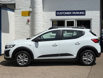 Used Dacia Sandero Stepway 2023 for sale - 78964369: Photo
