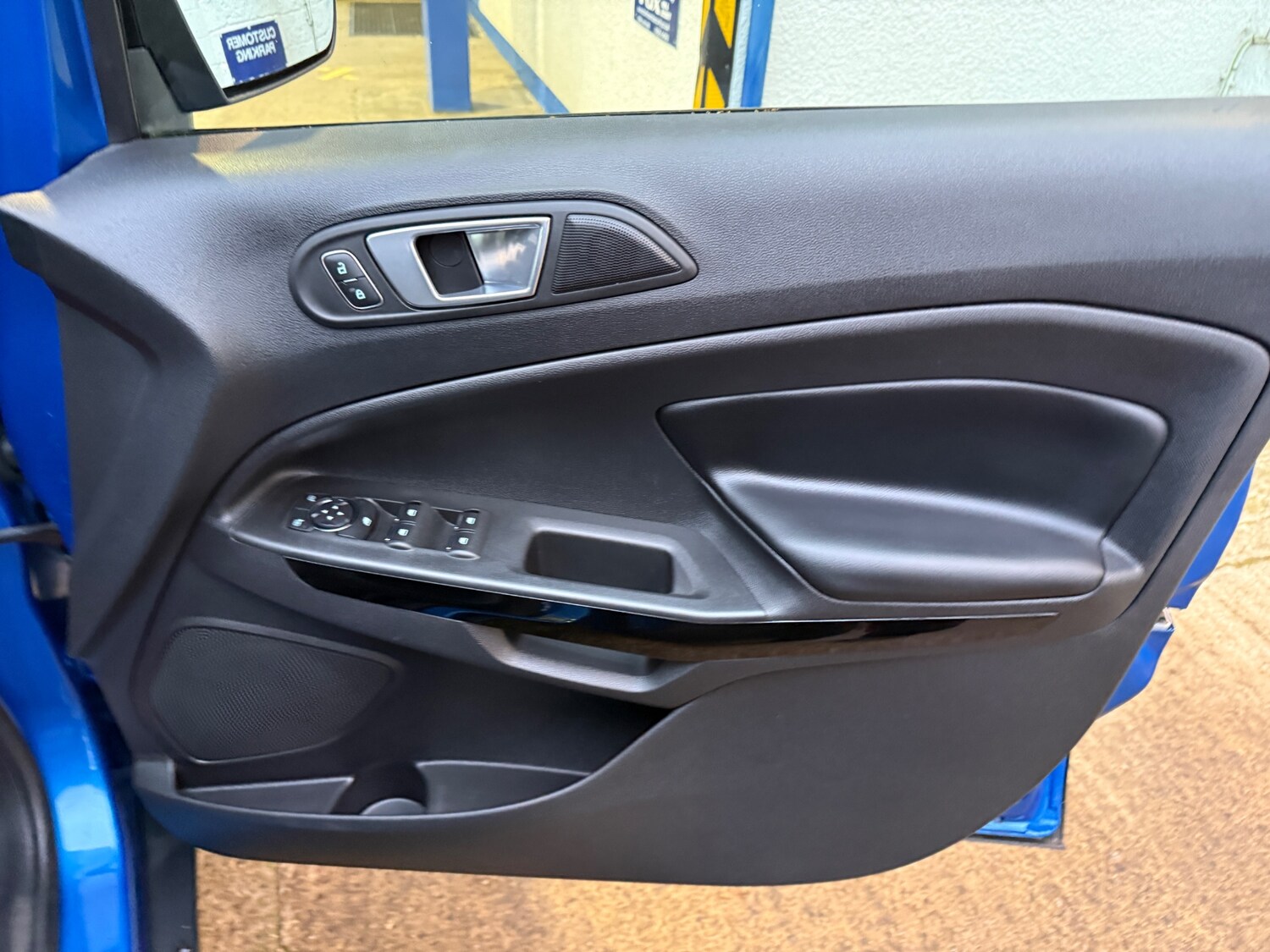 Used Ford Ecosport 2023 for sale - 76581151: Photo 57