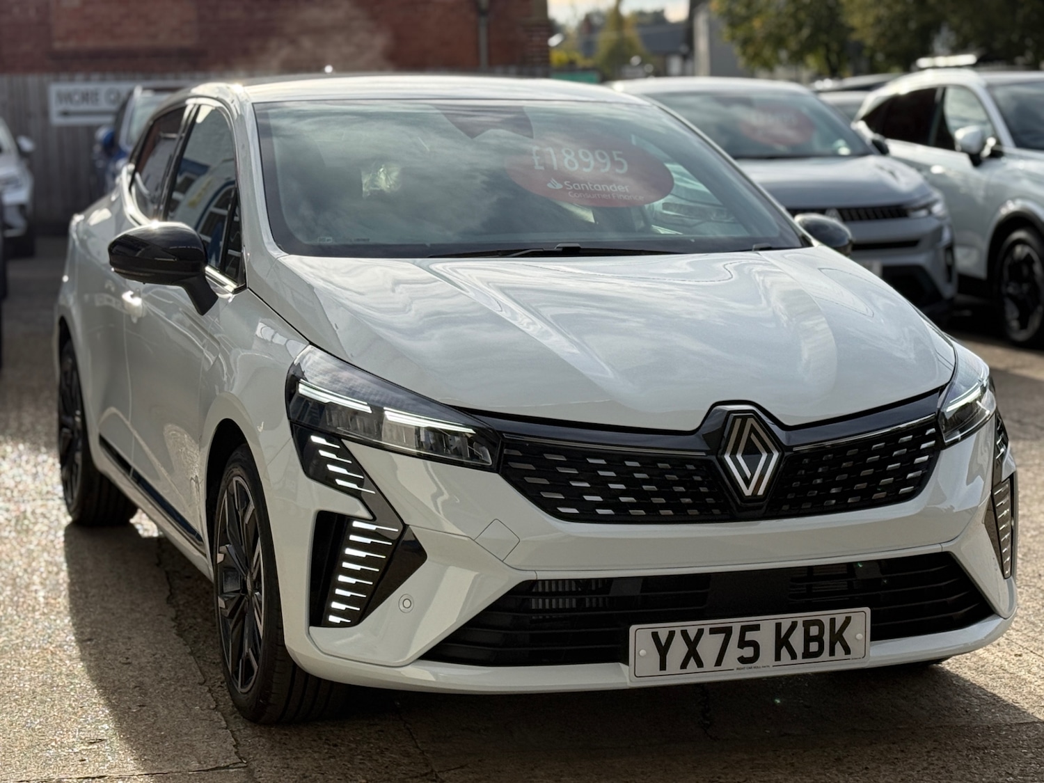 Used Renault Clio 2025 for sale - 76242844: Photo 10