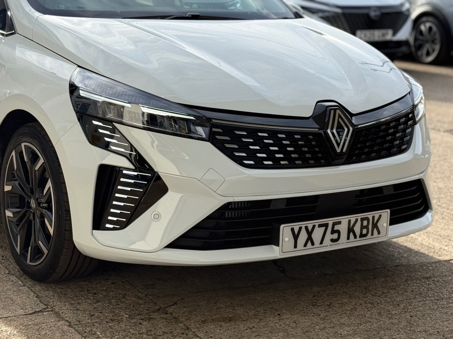 Used Renault Clio 2025 for sale - 76242844: Photo 13