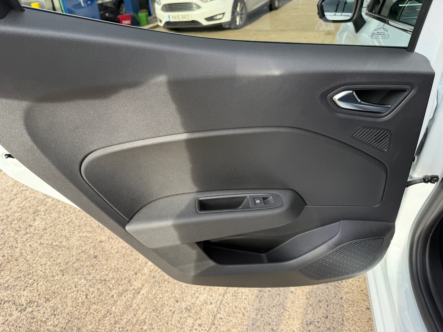 Used Renault Clio 2025 for sale - 76242844: Photo 42