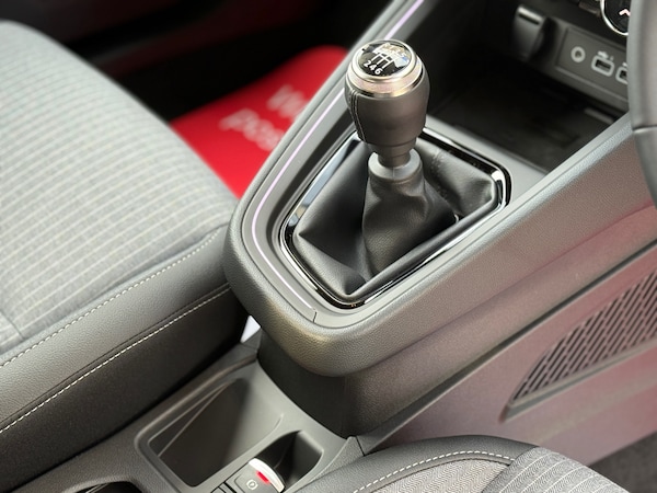 Used Renault Clio 2025 for sale - 76242844: Photo 59