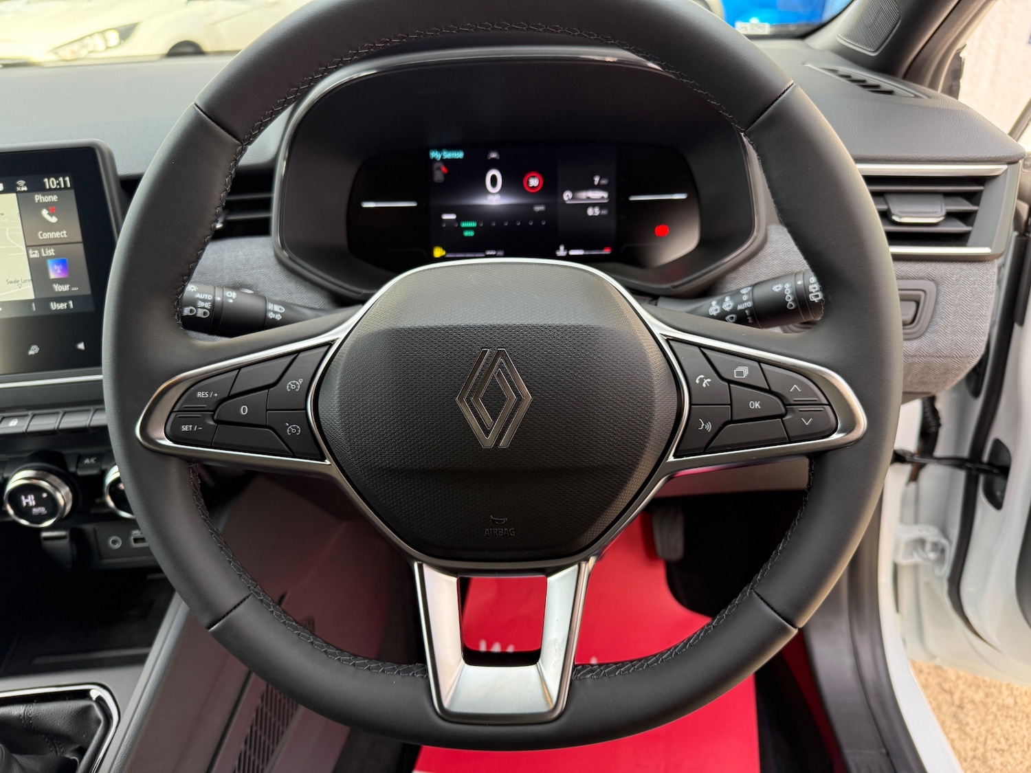 Used Renault Clio 2025 for sale - 76242844: Photo 60