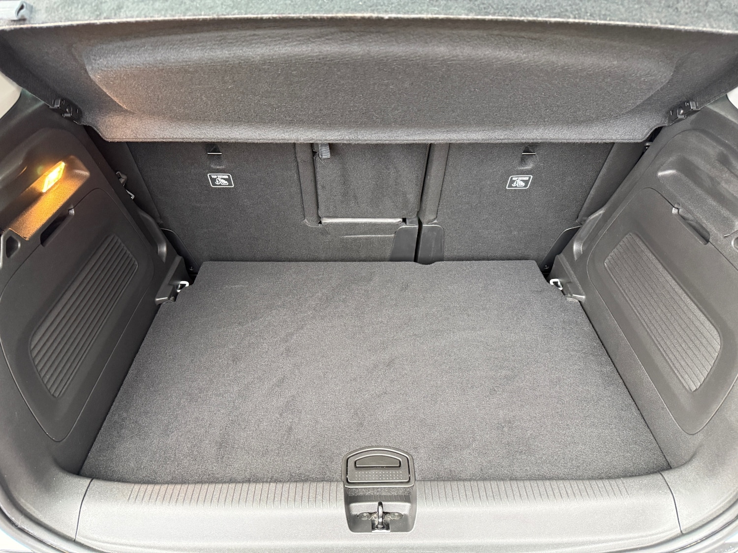 Used Vauxhall Crossland 2022 for sale - 76831934: Photo 39