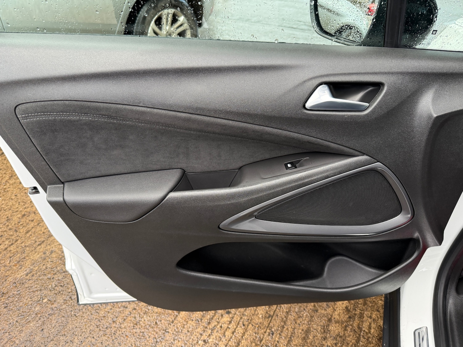 Used Vauxhall Crossland 2022 for sale - 76831934: Photo 54