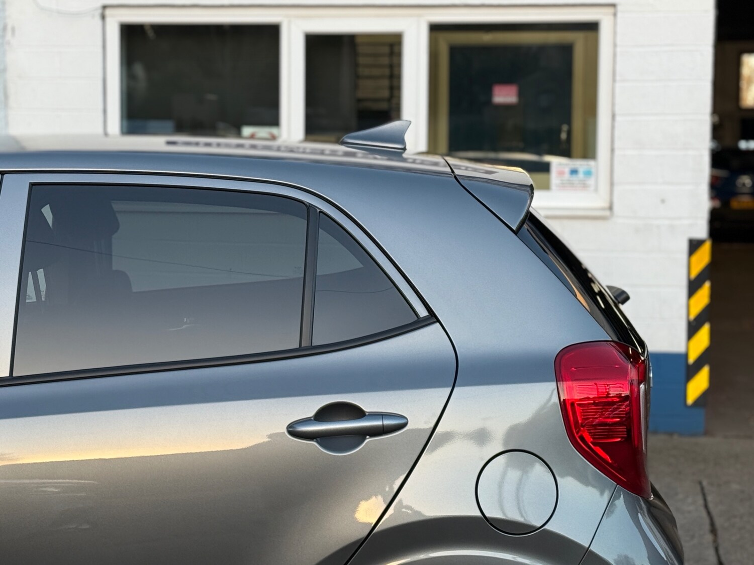 Used Kia Picanto 2023 for sale - 76650295: Photo 25