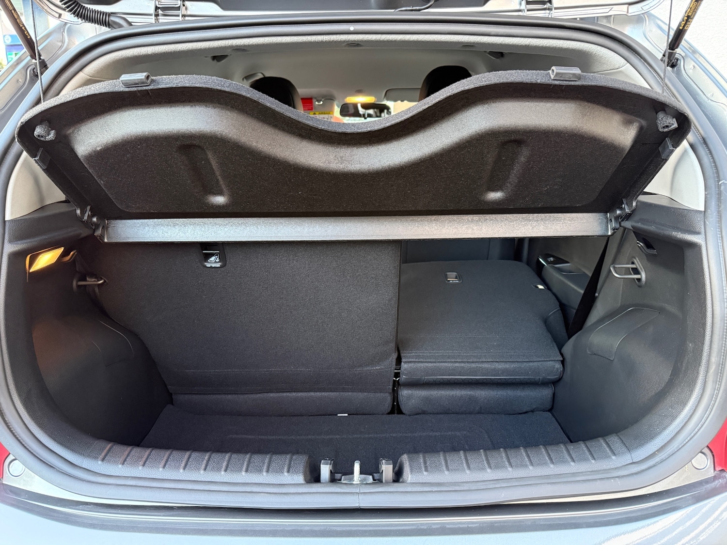 Used Kia Picanto 2023 for sale - 76650295: Photo 42