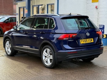 Used Volkswagen Tiguan 2020 for sale - 77236598: Photo