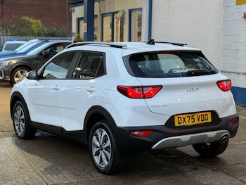 Used Kia Stonic 2025 for sale - 76580467: Photo