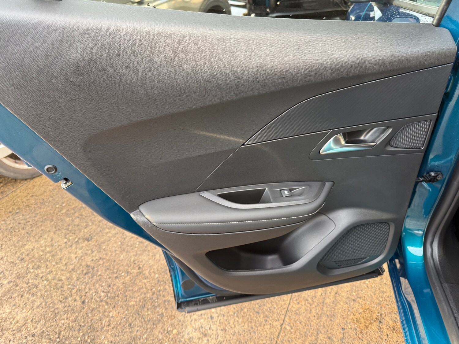 Used Peugeot 2008 2025 for sale - 76391178: Photo 48