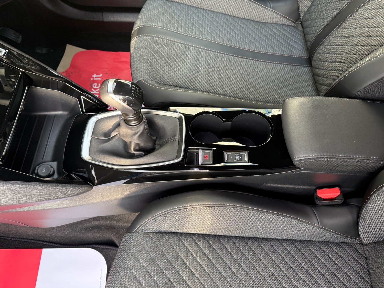 Used Peugeot 2008 2025 for sale - 76391178: Photo 53