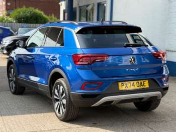 Used Volkswagen T-Roc 2024 for sale - 74745890: Photo