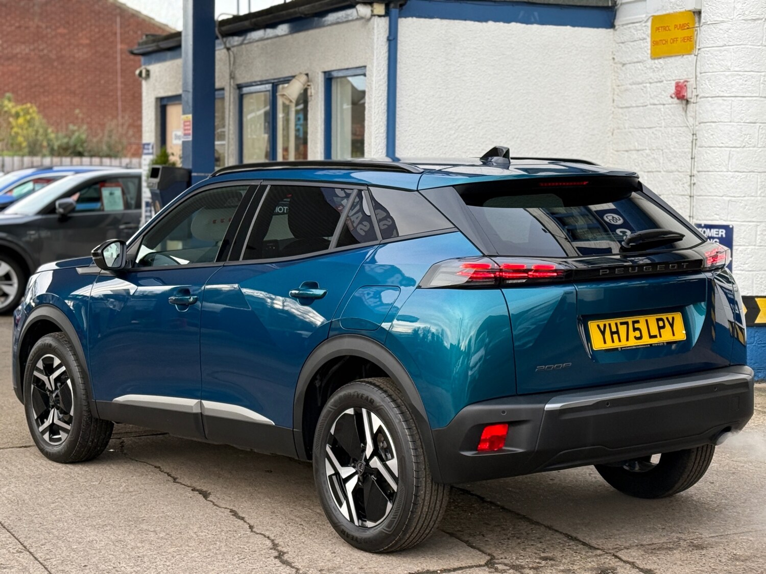 Used Peugeot 2008 2025 for sale - 76391222: Photo 4