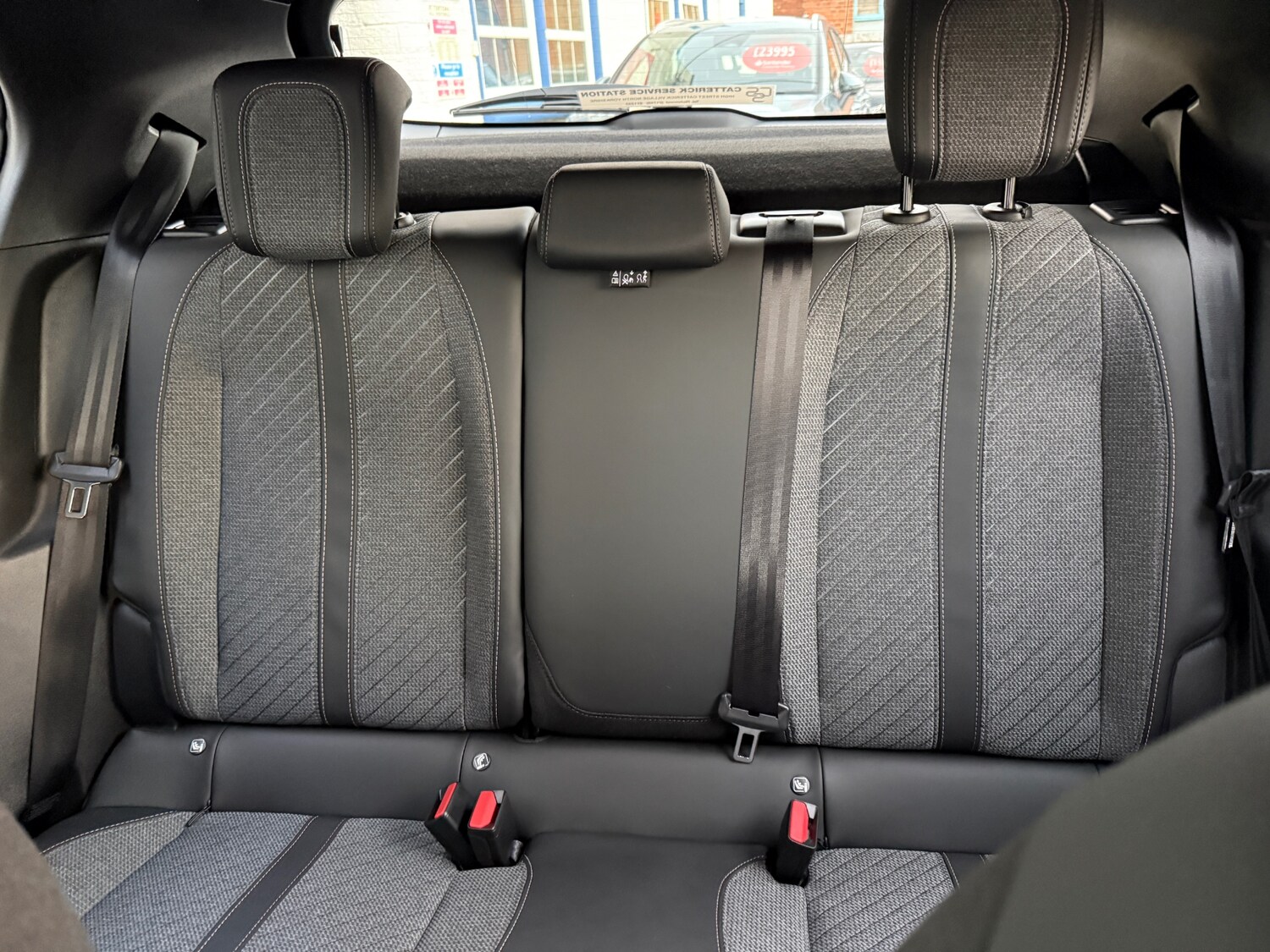 Used Peugeot 2008 2025 for sale - 76391222: Photo 55