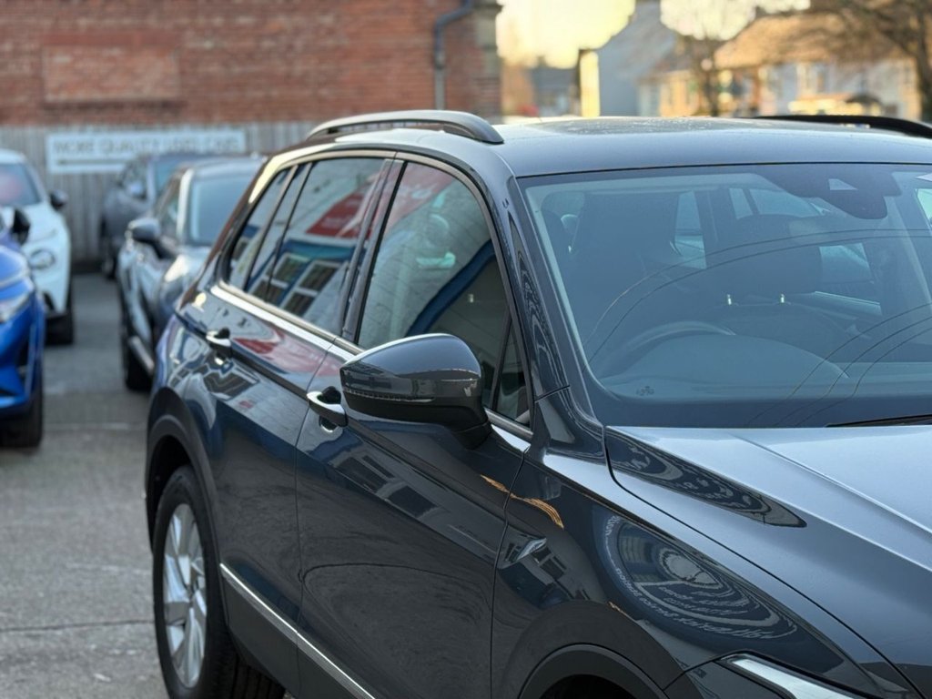 Used Volkswagen Tiguan 2023 for sale - 77583822: Photo 11