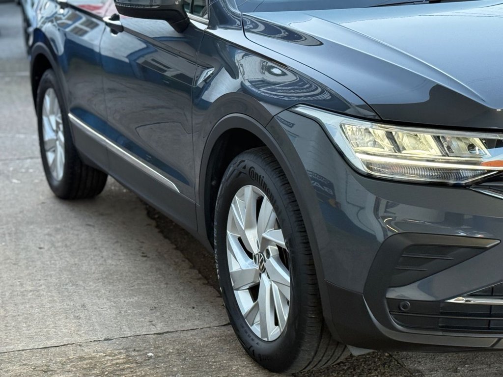 Used Volkswagen Tiguan 2023 for sale - 77583822: Photo 12