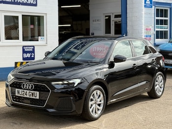 2024 (24) - 25 TFSI Sport 5dr, UNDER 1300 MILES, FULL AUDI SERVICE HISTORY,