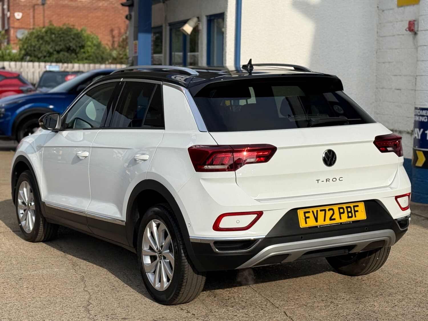 Used Volkswagen T-Roc 2022 for sale - 75726455: Photo 4