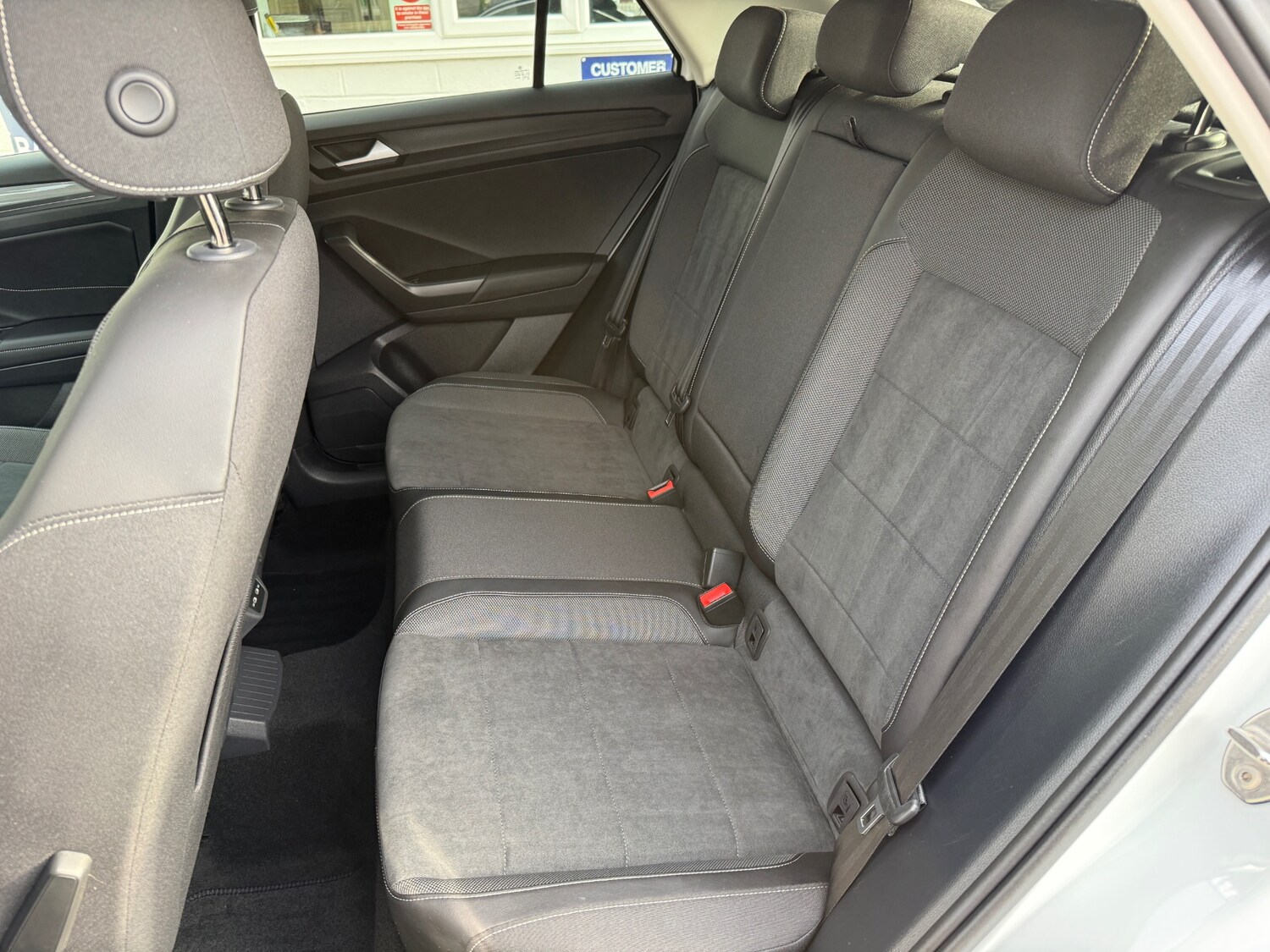 Used Volkswagen T-Roc 2022 for sale - 75726455: Photo 46