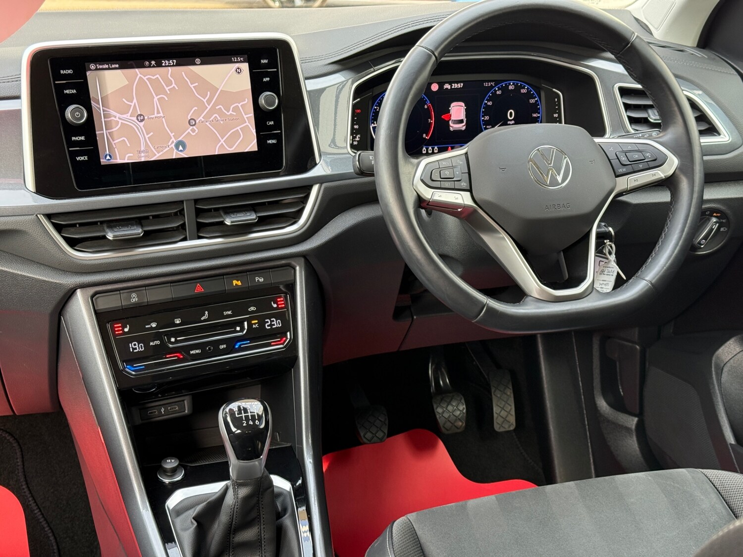 Used Volkswagen T-Roc 2022 for sale - 75726455: Photo 52