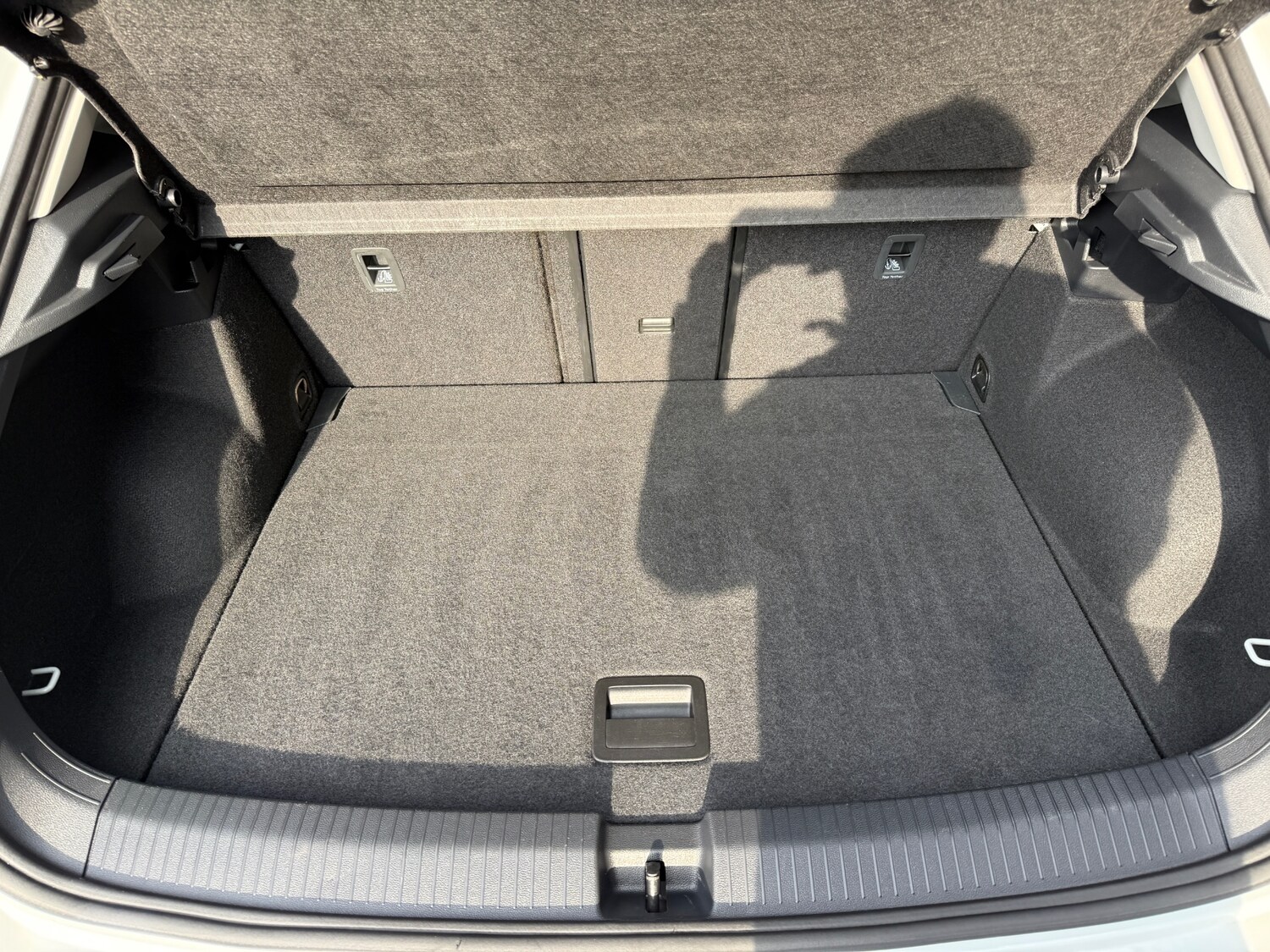 Used Volkswagen T-Roc 2022 for sale - 75726455: Photo 6