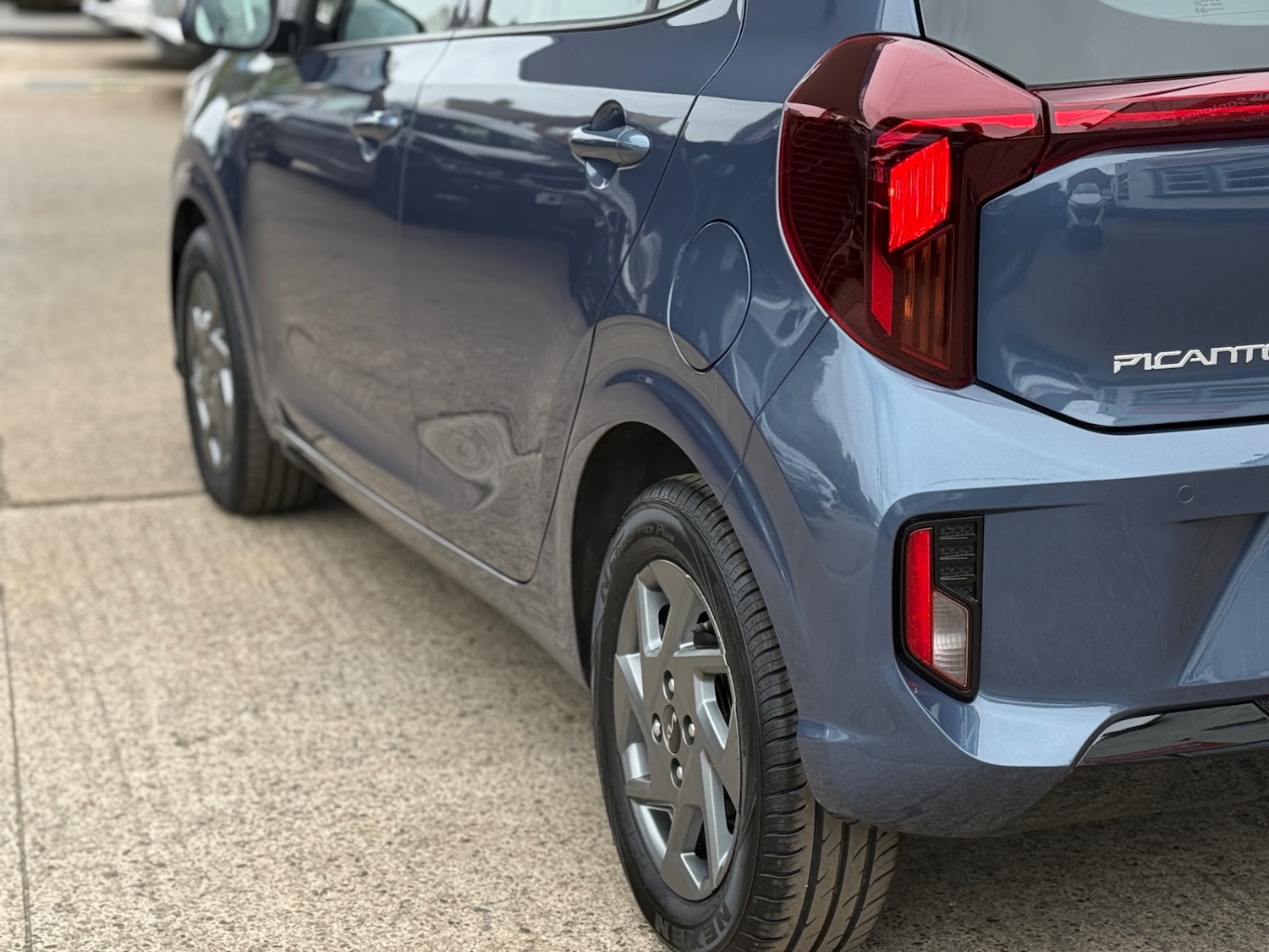 Used Kia Picanto 2024 for sale - 76309864: Photo 28