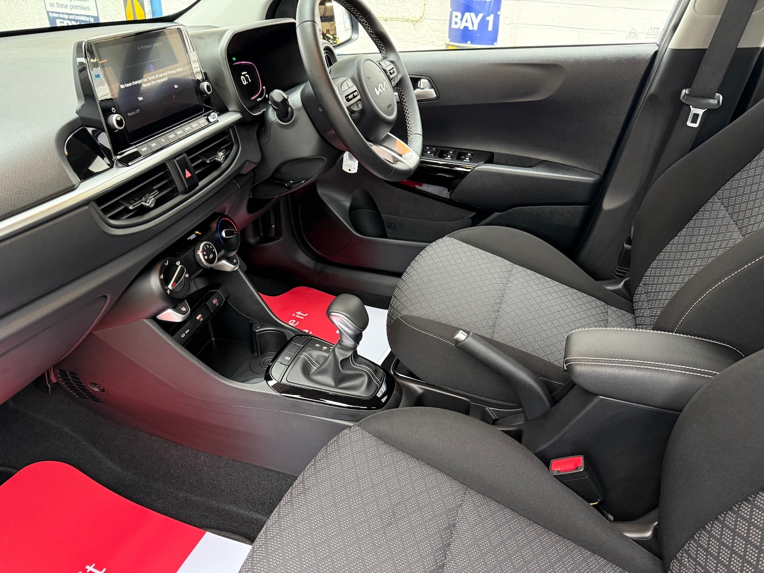 Used Kia Picanto 2024 for sale - 76309864: Photo 8