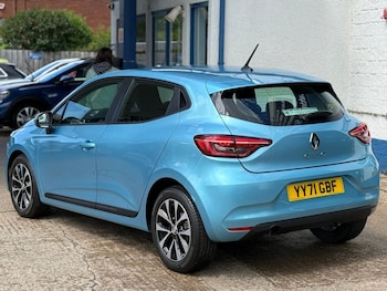 Used Renault Clio 2021 for sale - 78892404: Photo