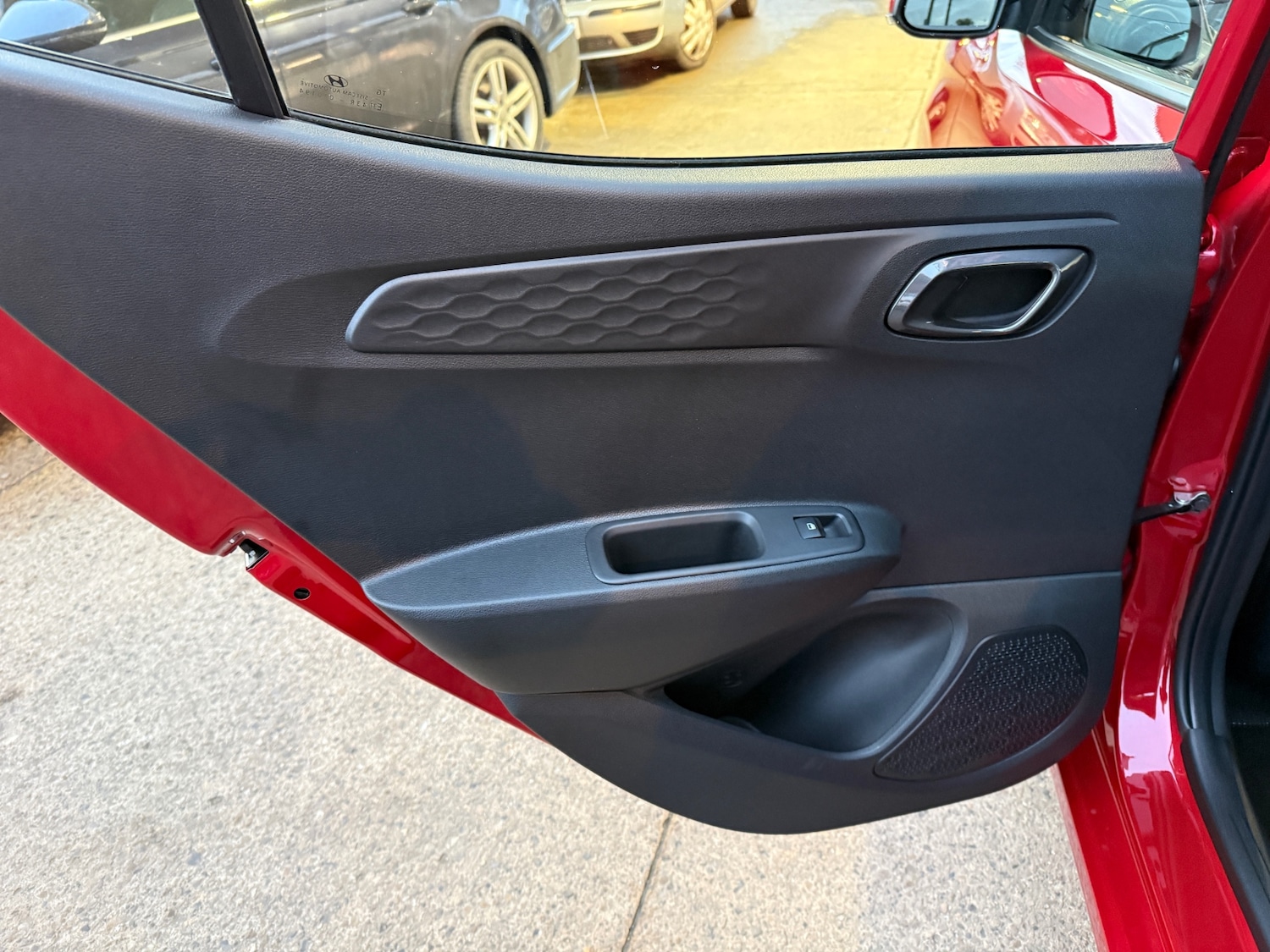 Used Hyundai i10 2025 for sale - 76650272: Photo 48