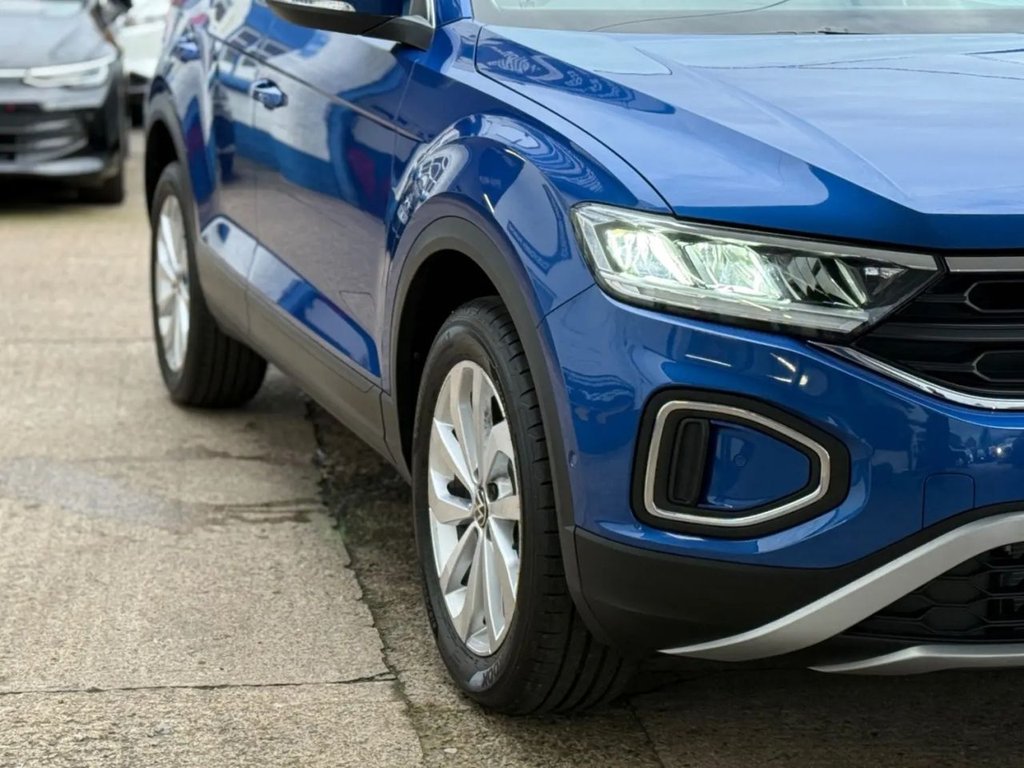 Used Volkswagen T-Roc 2025 for sale - 77179508: Photo 21