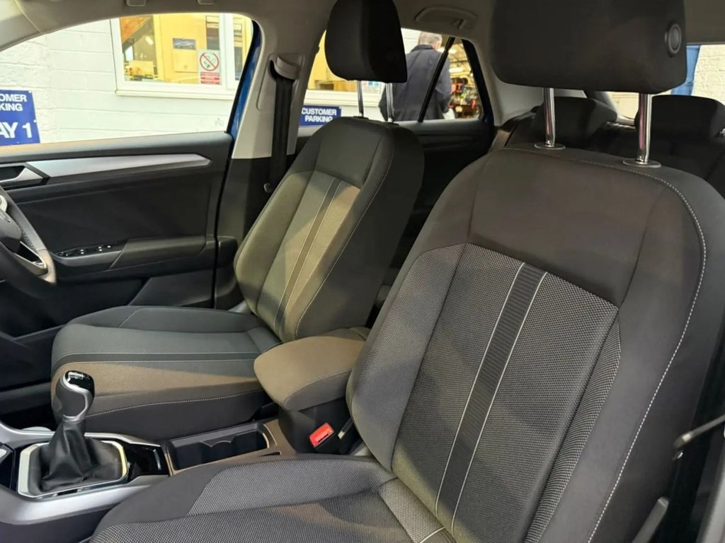 Used Volkswagen T-Roc 2025 for sale - 77179508: Photo 32