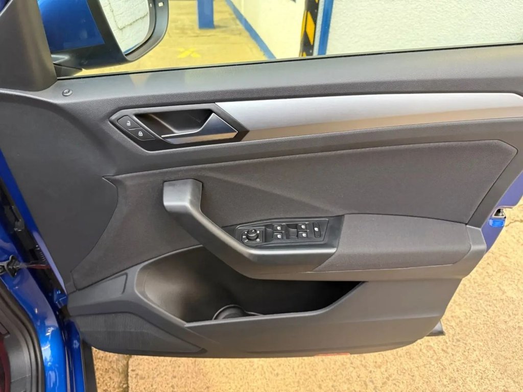 Used Volkswagen T-Roc 2025 for sale - 77179508: Photo 34