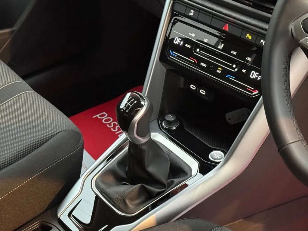 Used Volkswagen T-Roc 2025 for sale - 77179508: Photo 4