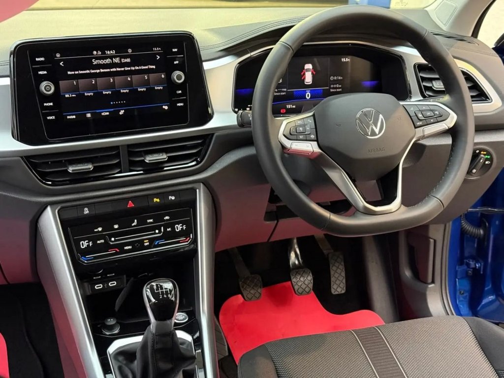 Used Volkswagen T-Roc 2025 for sale - 77179508: Photo 42