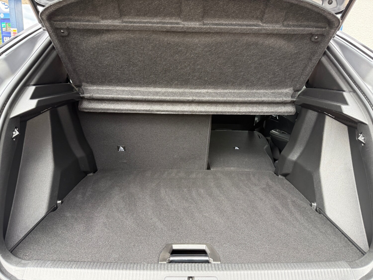 Vehicle 43