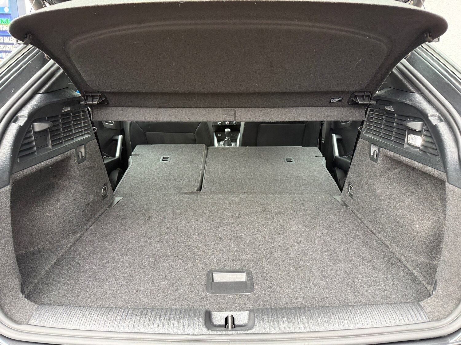 Used Audi Q2 2023 for sale - 76302518: Photo 42